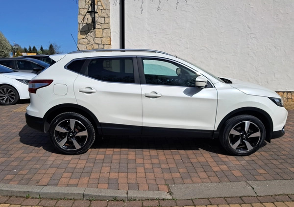 Nissan Qashqai cena 49800 przebieg: 120000, rok produkcji 2015 z Lublin małe 781